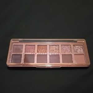 Revolution Eyeshadow Palette - Cream, Gold, Purple Hues